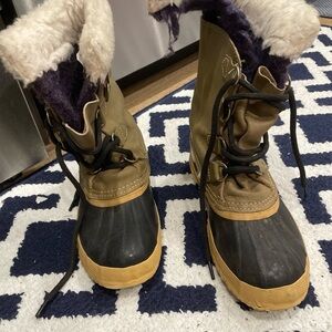 Sorel Manitou Kaufman Women’s Snow Boot Size 8